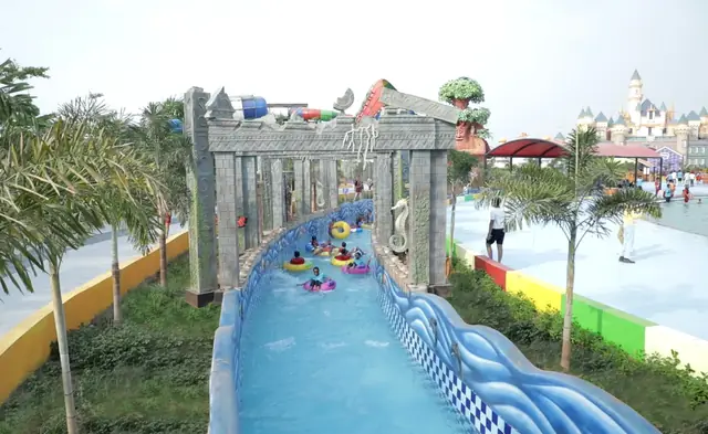 Lazy River &mdash; water mover by Synergy