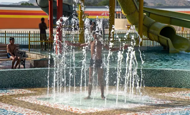 Water Cage — fun shower by Synergy